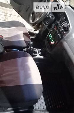 Седан Daewoo Lanos 1998 в Львове