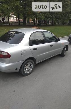 Седан Daewoo Lanos 2005 в Умани