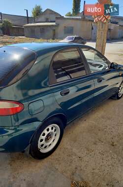 Хэтчбек Daewoo Lanos 1998 в 