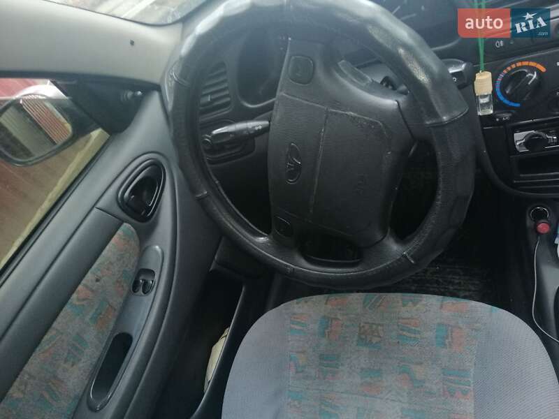 Седан Daewoo Lanos 2005 в Старокостянтинові