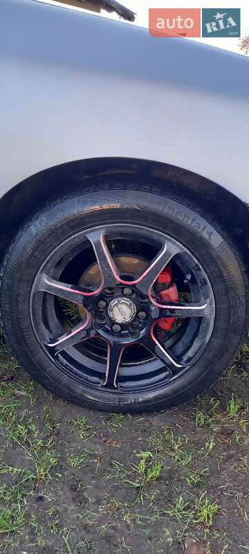 Седан Daewoo Lanos 2004 в Ивано-Франковске