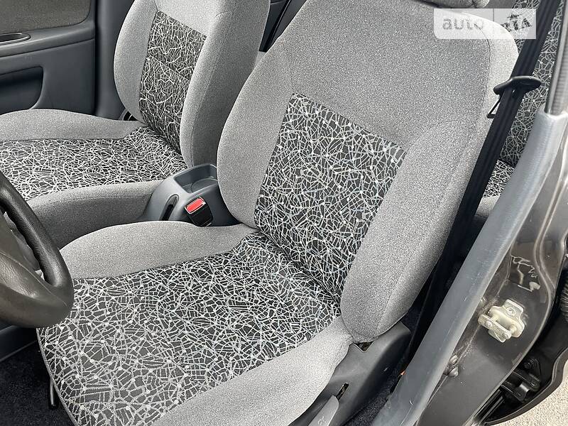 Седан Daewoo Lanos 2011 в Запорожье