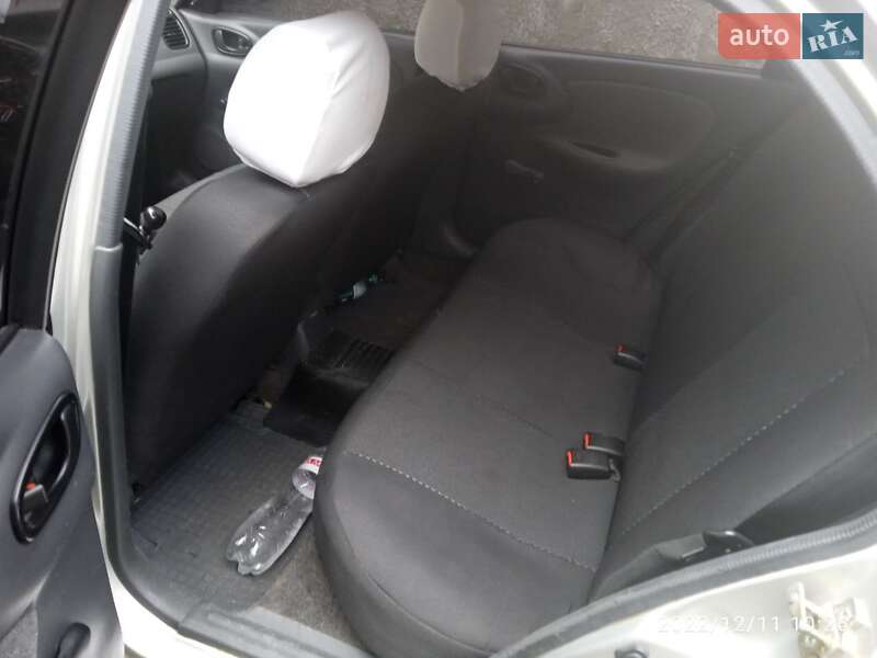 Седан Daewoo Lanos 2006 в Синельниковому