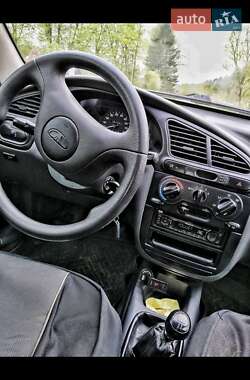 Седан Daewoo Lanos 2004 в Кременце
