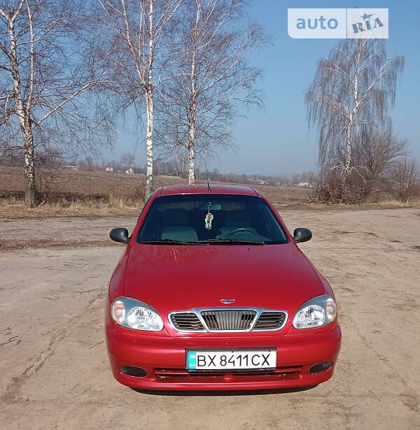 Седан Daewoo Lanos 2008 в Деражне