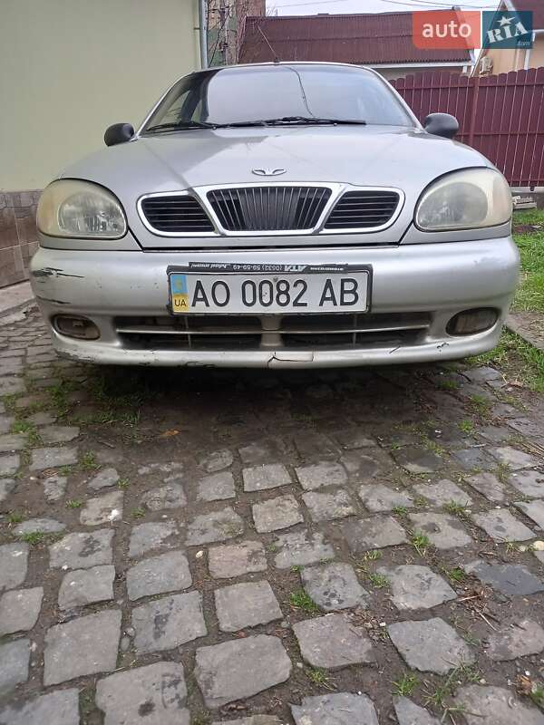 Хэтчбек Daewoo Lanos 2004 в Мукачево
