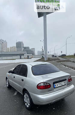 Седан Daewoo Lanos 2004 в Киеве