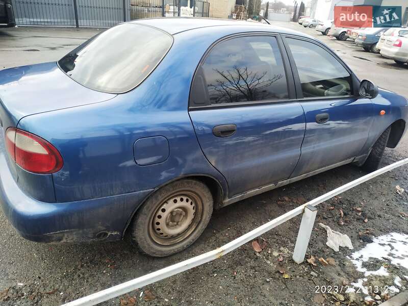 Седан Daewoo Lanos 2009 в Ирпене