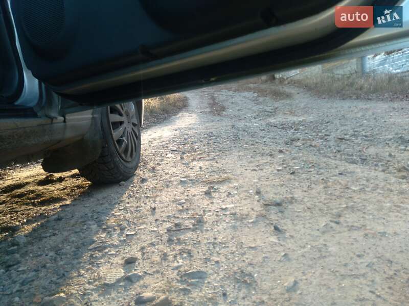 Седан Daewoo Lanos 1998 в Полтаве
