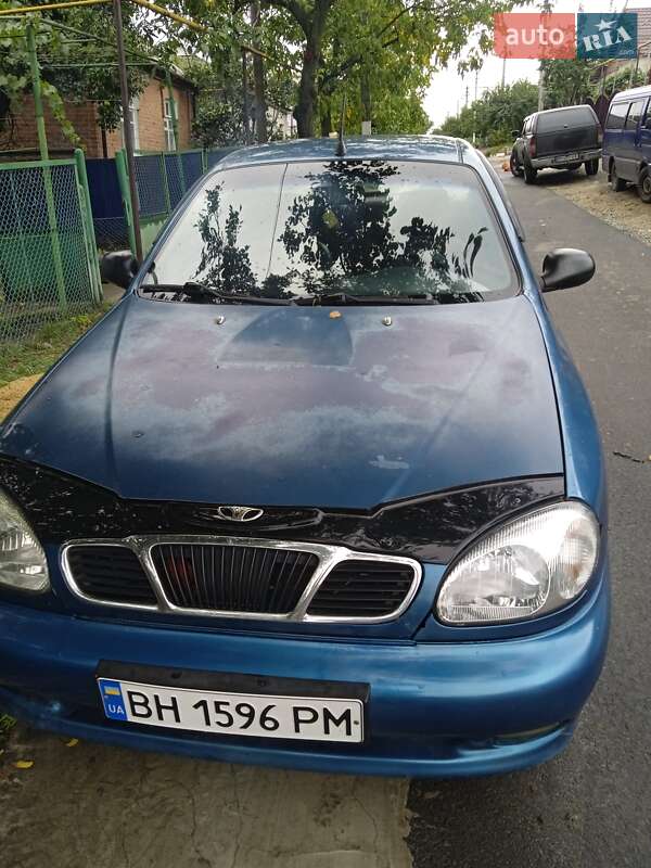 Седан Daewoo Lanos 2001 в Подільську