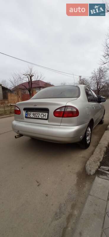 Седан Daewoo Lanos 2004 в Николаеве