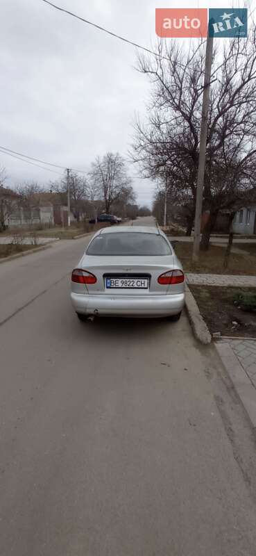 Седан Daewoo Lanos 2004 в Николаеве
