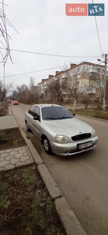 Седан Daewoo Lanos 2004 в Николаеве