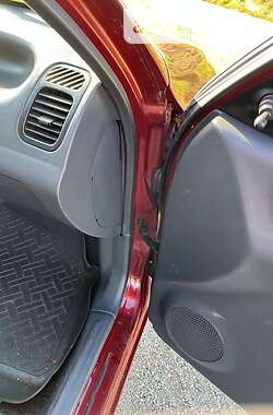 Седан Daewoo Lanos 2004 в 