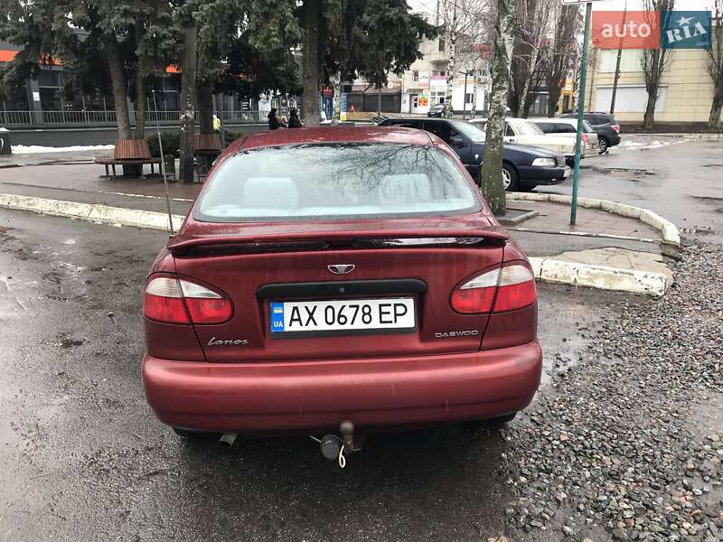 Седан Daewoo Lanos 2002 в Харькове