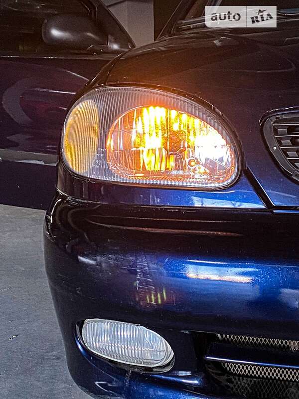 Седан Daewoo Lanos 2004 в Ивано-Франковске