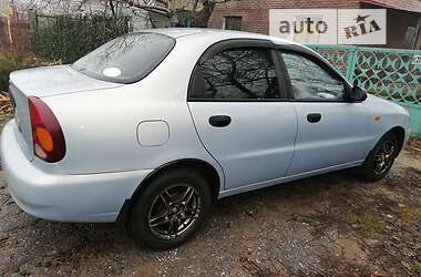 Седан Daewoo Lanos 2005 в Южном