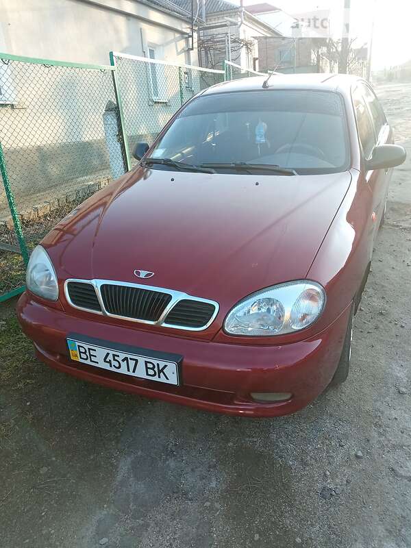 Седан Daewoo Lanos 2005 в Первомайске