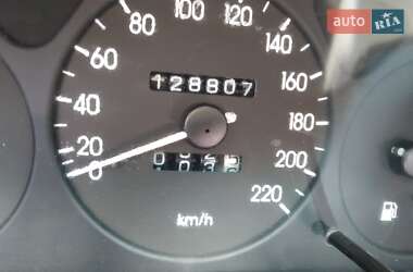 Седан Daewoo Lanos 2003 в Мироновке