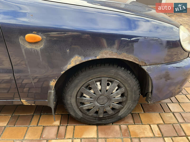 Седан Daewoo Lanos 2003 в Киеве
