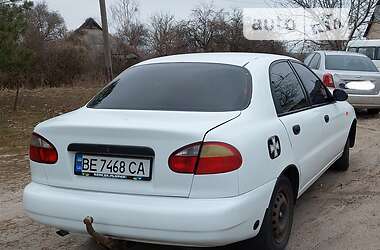 Седан Daewoo Lanos 2004 в Киеве