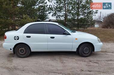Седан Daewoo Lanos 2004 в Києві