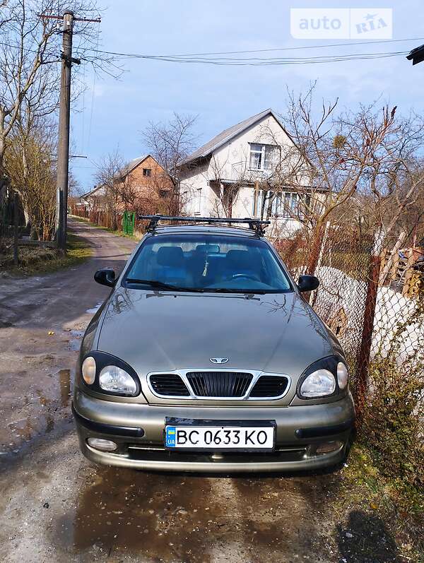 Хэтчбек Daewoo Lanos 2002 в Львове