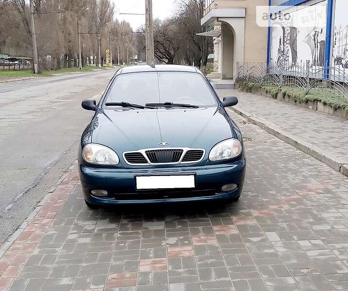 Седан Daewoo Lanos 2002 в 