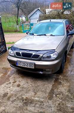 Седан Daewoo Lanos 2003 в Тячеве