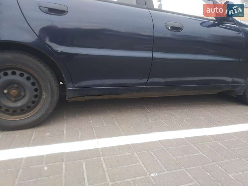 Седан Daewoo Lanos 2005 в Киеве