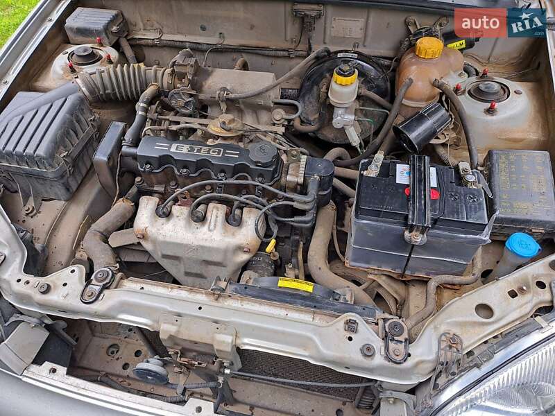 Седан Daewoo Lanos 2007 в Івано-Франківську