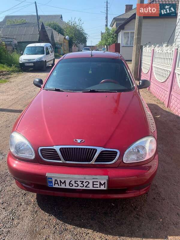 Седан Daewoo Lanos 2006 в Овруче