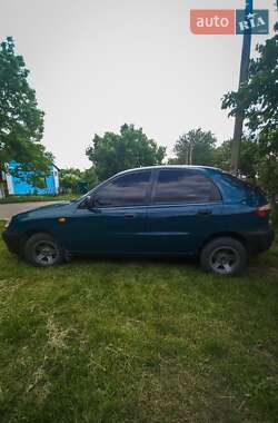 Хетчбек Daewoo Lanos 1999 в Березівці