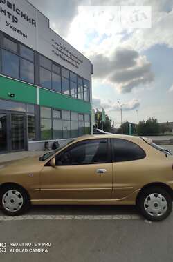 Хетчбек Daewoo Lanos 2003 в Нововолинську