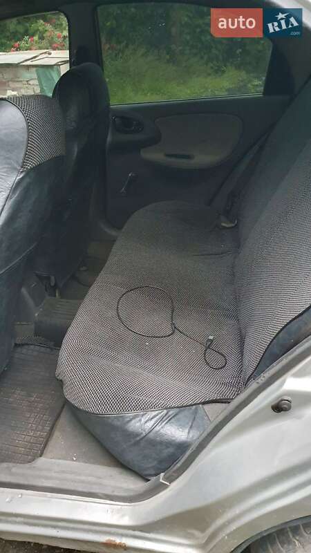 Седан Daewoo Lanos 2006 в Днепре