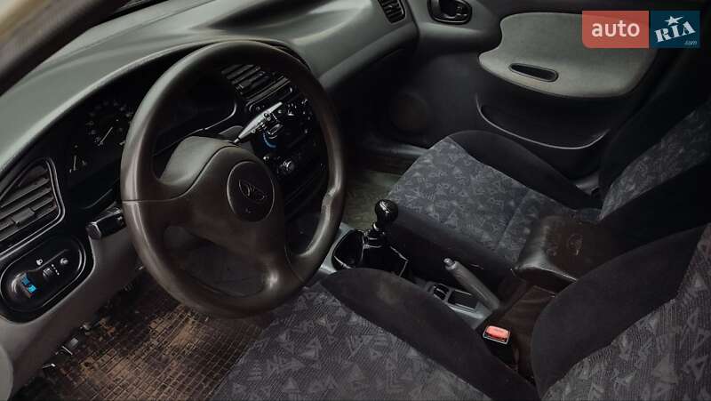 Седан Daewoo Lanos 2006 в Черновцах