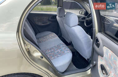 Седан Daewoo Lanos 2002 в Хмельницком