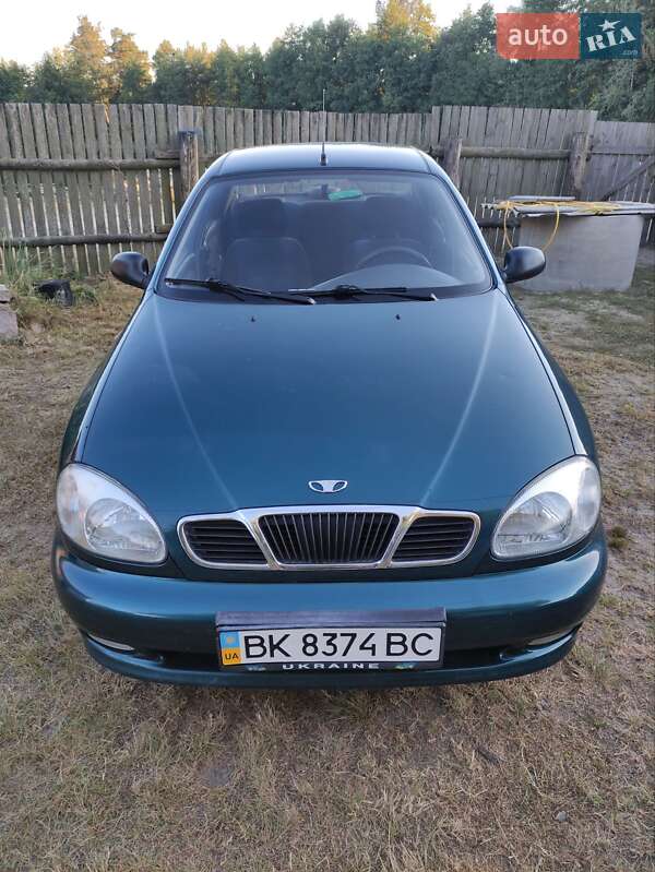 Седан Daewoo Lanos 2007 в Сарнах
