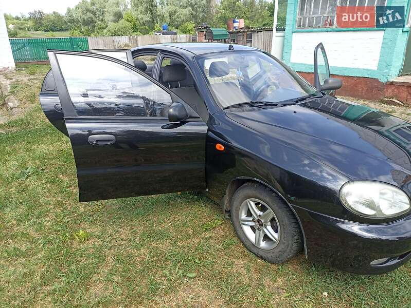 Седан Daewoo Lanos 2008 в Мироновке