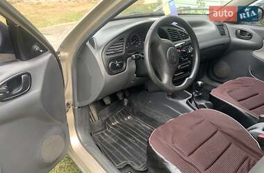 Седан Daewoo Lanos 2008 в 