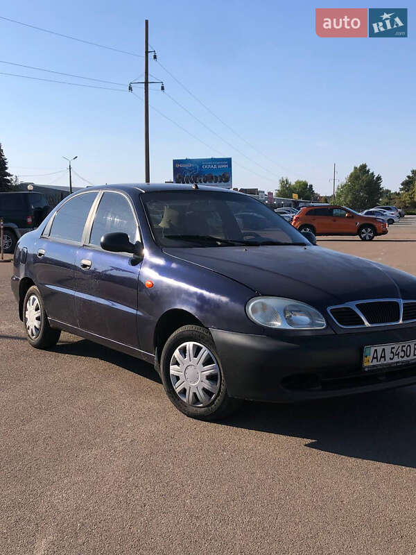 Седан Daewoo Lanos 2006 в Киеве