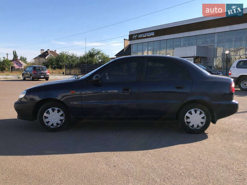 Седан Daewoo Lanos 2006 в Киеве