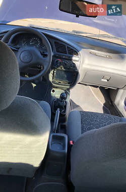 Седан Daewoo Lanos 2006 в Киеве