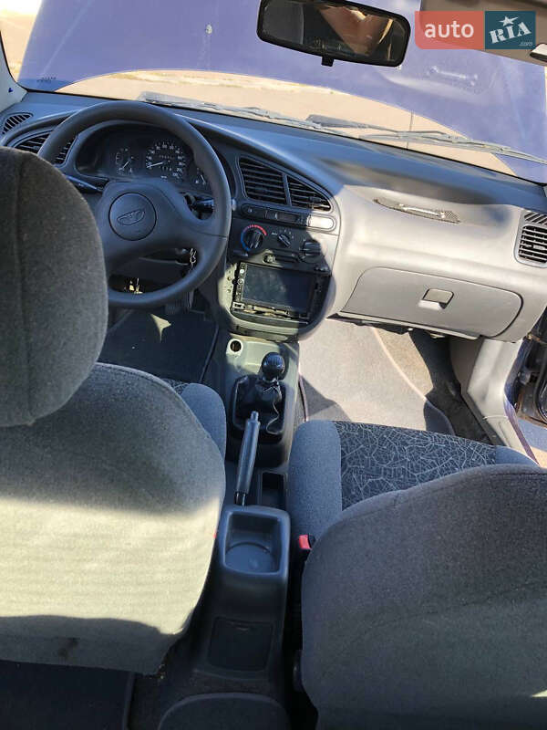 Седан Daewoo Lanos 2006 в Киеве