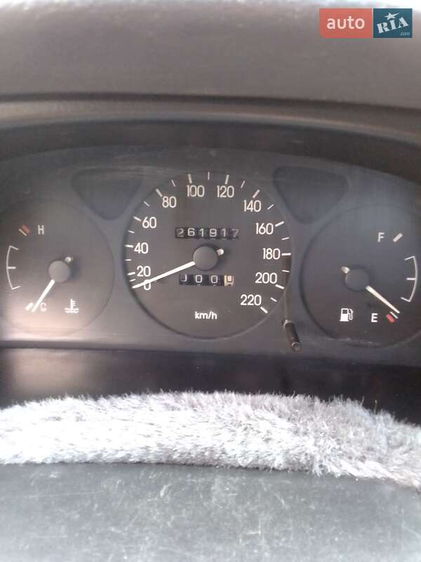 Седан Daewoo Lanos 2006 в Харькове