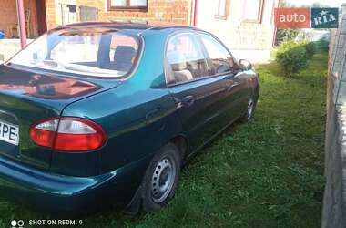 Седан Daewoo Lanos 2002 в Ужгороді