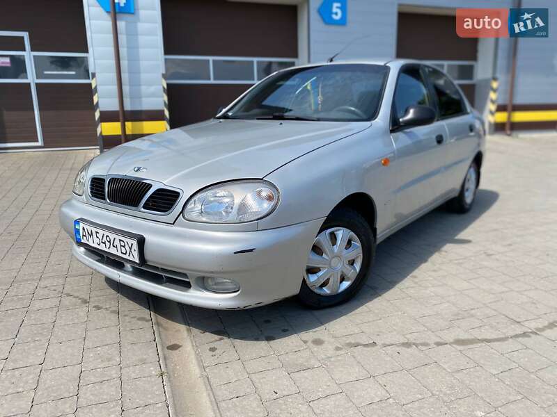 Седан Daewoo Lanos 2004 в Ивано-Франковске