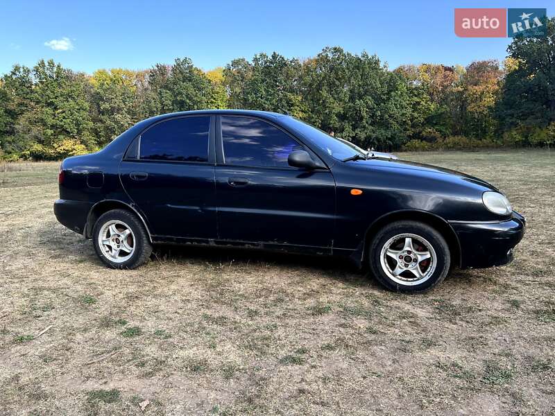 Седан Daewoo Lanos 2008 в Краснограде