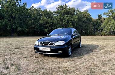 Седан Daewoo Lanos 2008 в Краснограді