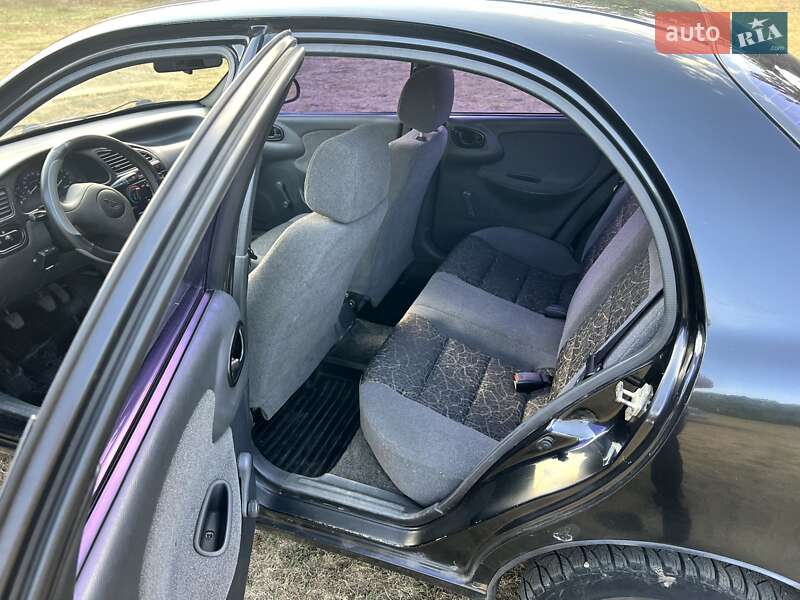 Седан Daewoo Lanos 2008 в Краснограде